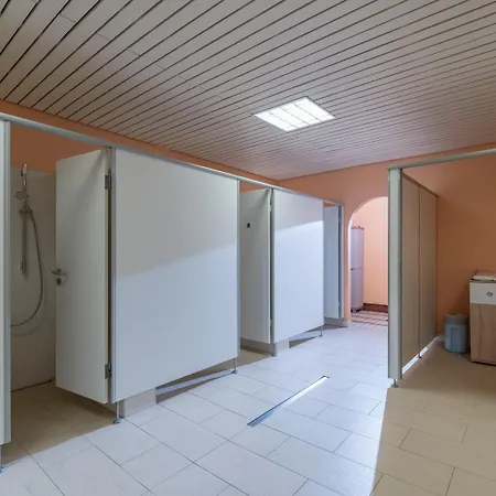 Ferienwohnanlage B 1 Mit Hallenbad Und Sauna Apartment