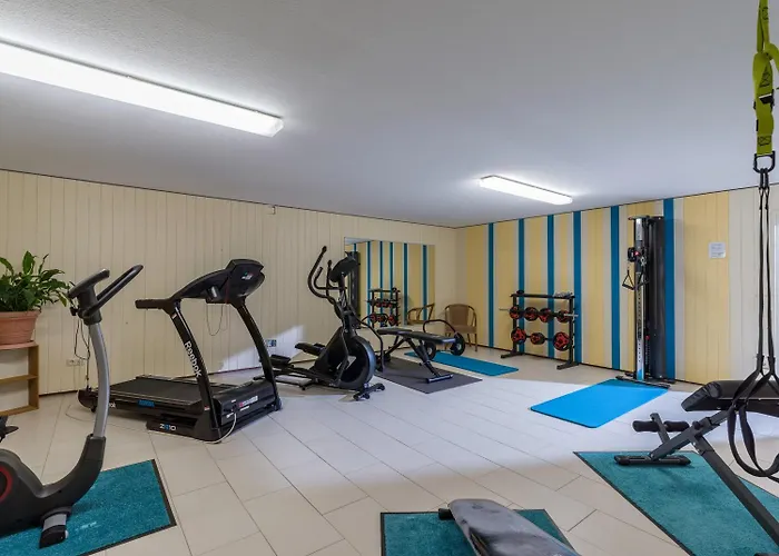 Ferienwohnanlage B 1 Mit Hallenbad Und Sauna شقة اوبرودورف